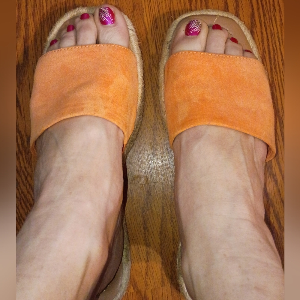 Universal Thread Orange Slide Sandalsb6 - image 1